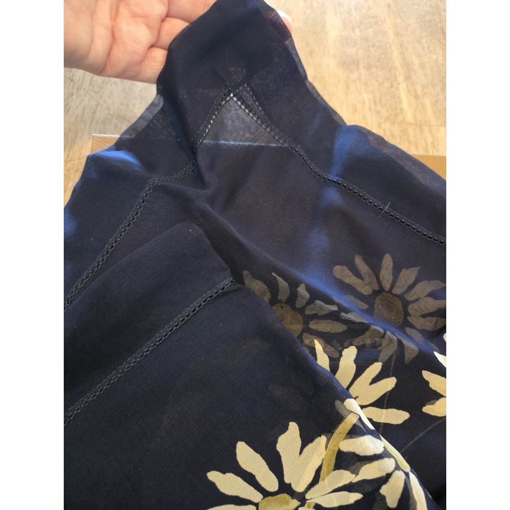 NIB Coach floral scarf - Picture 4 of 6